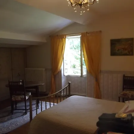 B&B Manoir De James Saint-Ferme